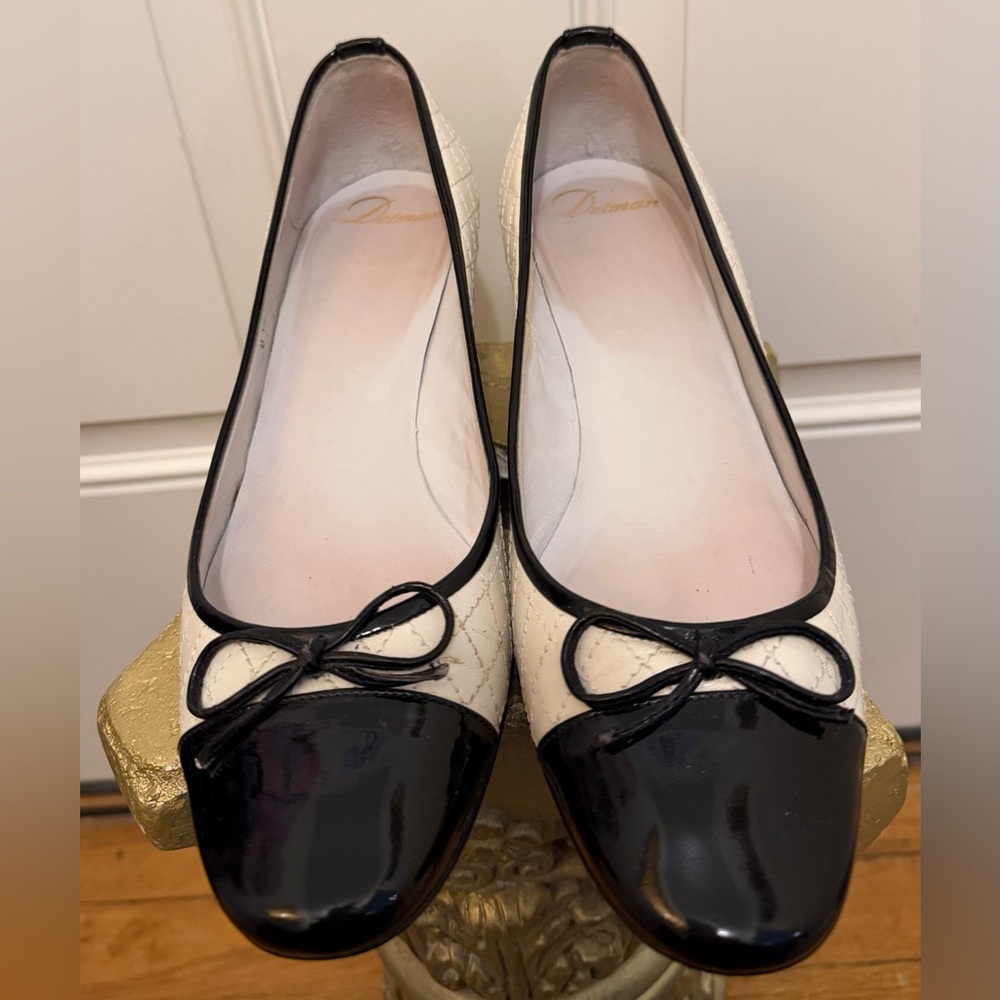 Delman Chic Black and Off-White Quilted Women's Shoes - Picture 2 of 4